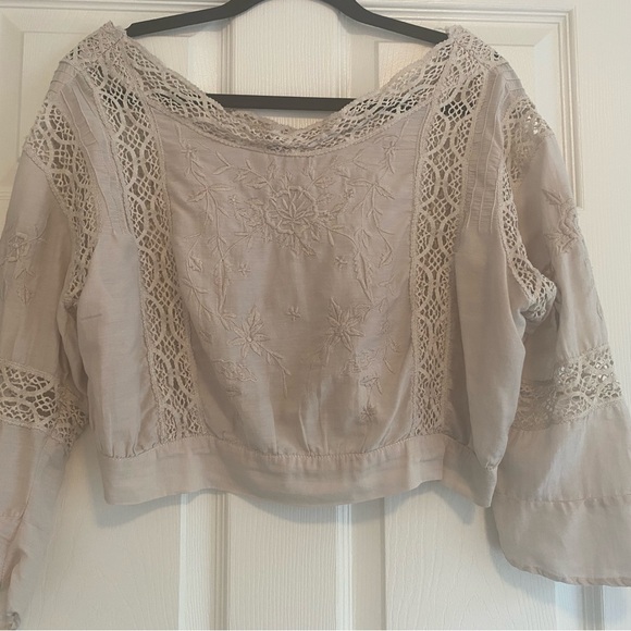 Magnolia Pearl Blouse - Picture 6 of 8